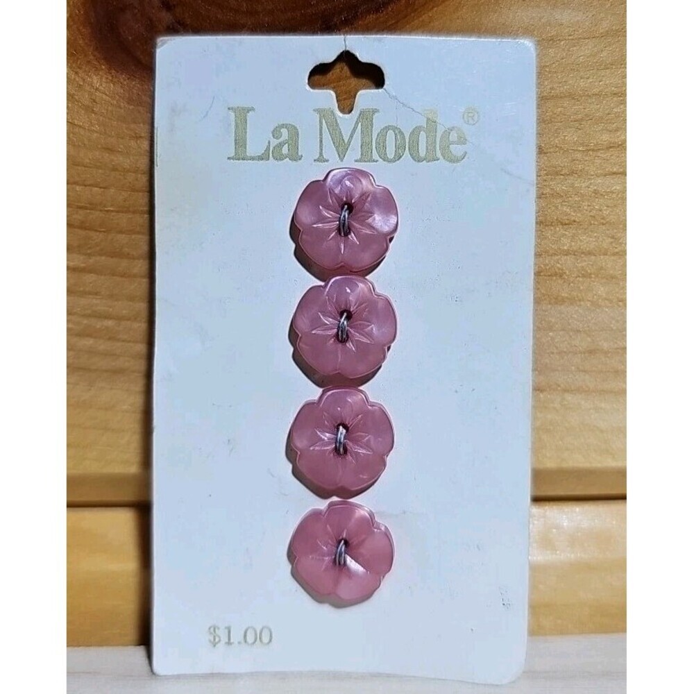 Vintage La MODE Set Of 4 Size 13mm 1/2” FLORAL Pink 2-HOLE BUTTONS Japan 41372